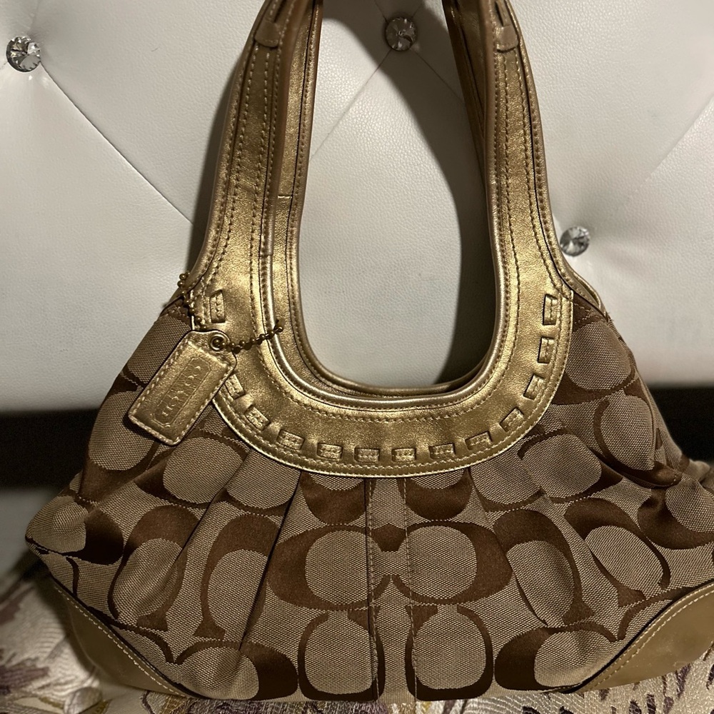 Coach classic print over the shoulder handbag